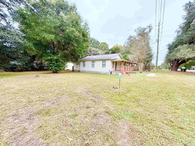 1829 Bainbridge Ave, Pensacola, FL 32507