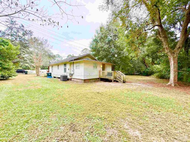 1829 Bainbridge Ave, Pensacola, FL 32507
