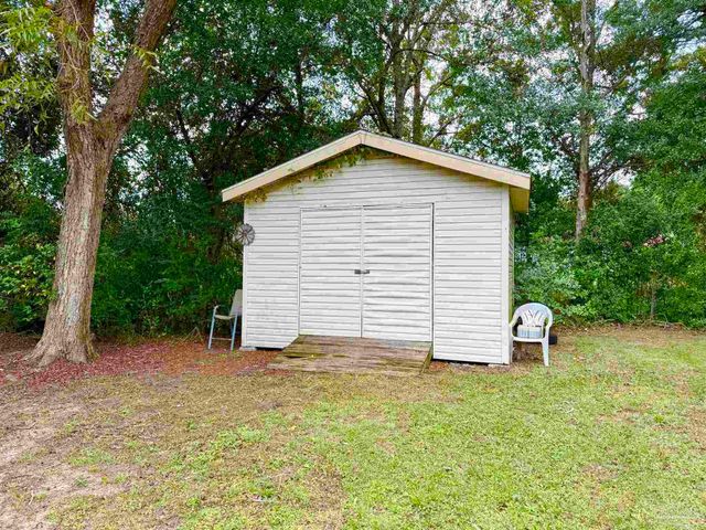 1829 Bainbridge Ave, Pensacola, FL 32507