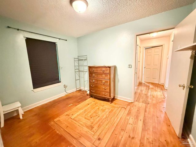 1829 Bainbridge Ave, Pensacola, FL 32507