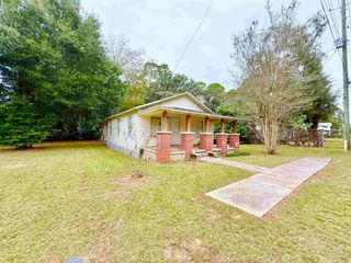 1829 Bainbridge Ave, Pensacola, FL 32507