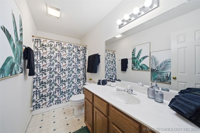 23429 King Street, Broken Arrow, OK 74014