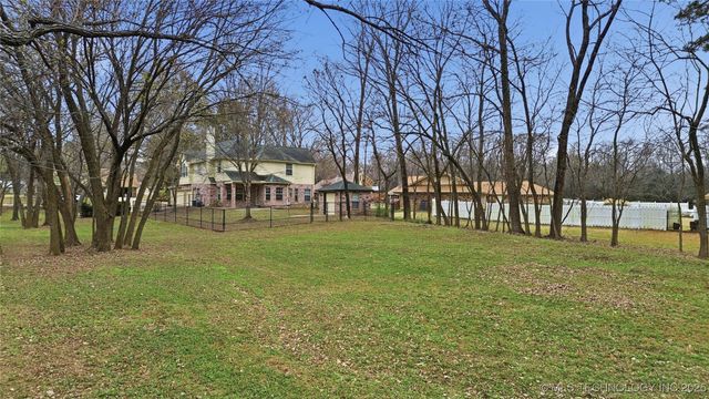 23429 King Street, Broken Arrow, OK 74014