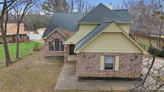 23429 King Street, Broken Arrow, OK 74014