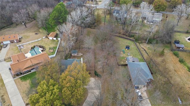 23429 King Street, Broken Arrow, OK 74014