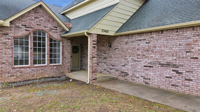 23429 King Street, Broken Arrow, OK 74014
