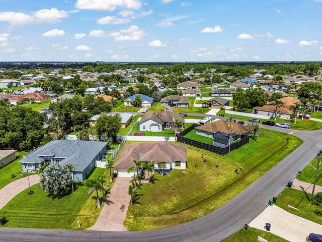 2194 SW SALMON Road, Port St. Lucie, FL 34953
