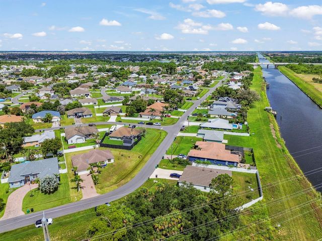 2194 SW SALMON Road, Port St. Lucie, FL 34953