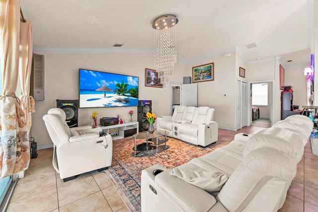 2194 SW SALMON Road, Port St. Lucie, FL 34953