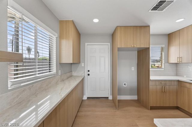 32 Mallory Street, Henderson, NV 89015