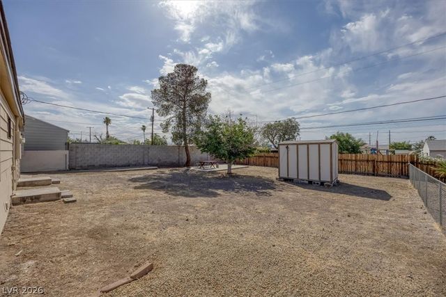 32 Mallory Street, Henderson, NV 89015