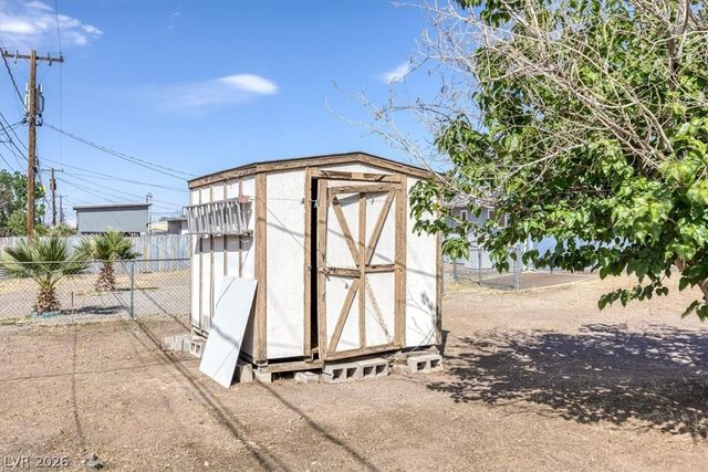 32 Mallory Street, Henderson, NV 89015