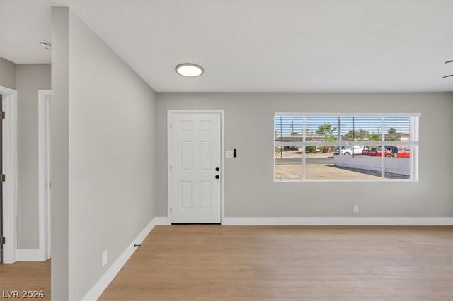 32 Mallory Street, Henderson, NV 89015