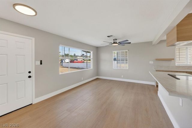 32 Mallory Street, Henderson, NV 89015
