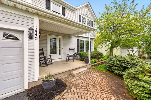 1442 Sunrise Drive, Macedon, NY 14568