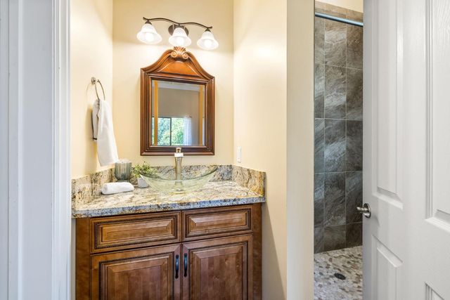 5521 Monte Claire Ln, Loomis, CA 95650