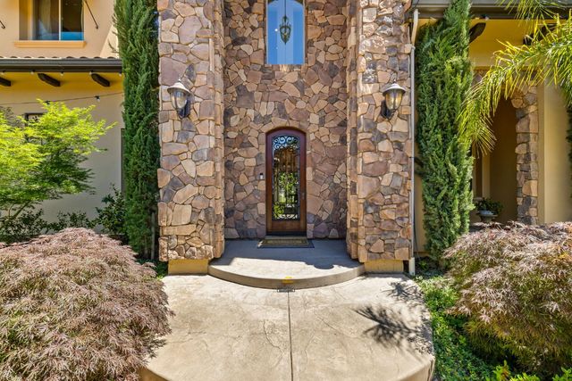 5521 Monte Claire Ln, Loomis, CA 95650