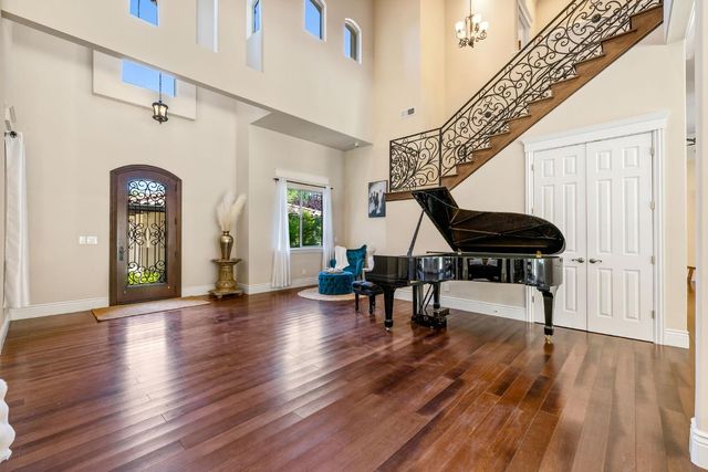 5521 Monte Claire Ln, Loomis, CA 95650