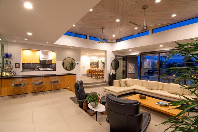 2313 N Janis Drive, Palm Springs, CA 92262