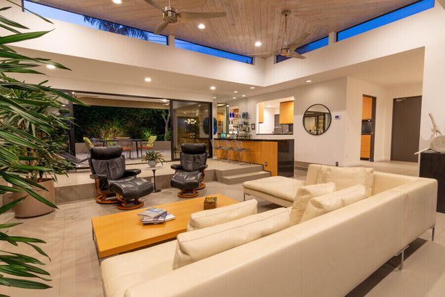 2313 N Janis Drive, Palm Springs, CA 92262