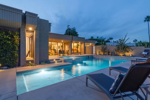 2313 N Janis Drive, Palm Springs, CA 92262