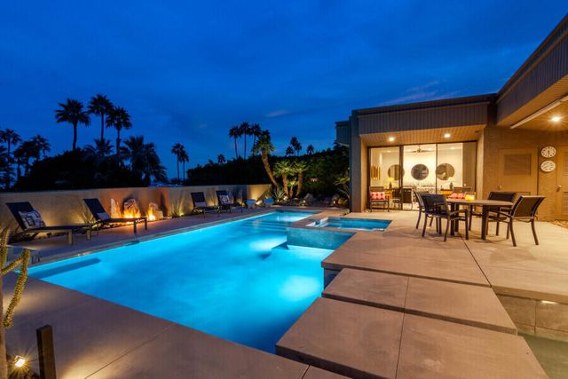 2313 N Janis Drive, Palm Springs, CA 92262