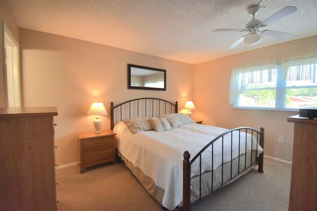 936 VIRGINIA STREET 206, Dunedin, FL 34698