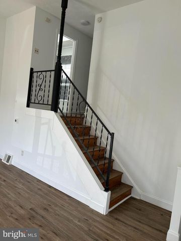 126 FRONEFIELD AVE, Linwood, PA 19061