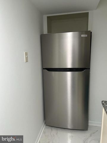 126 FRONEFIELD AVE, Linwood, PA 19061