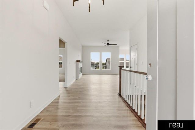 12103 S 44 Street, Bellevue, NE 68123