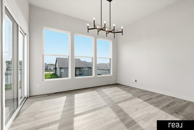 12103 S 44 Street, Bellevue, NE 68123