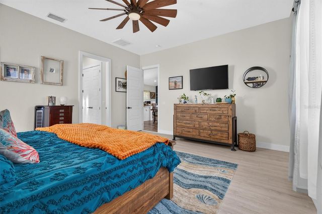 10412 WOODLAND HILLS COURT, Howey In The Hills, FL 34737
