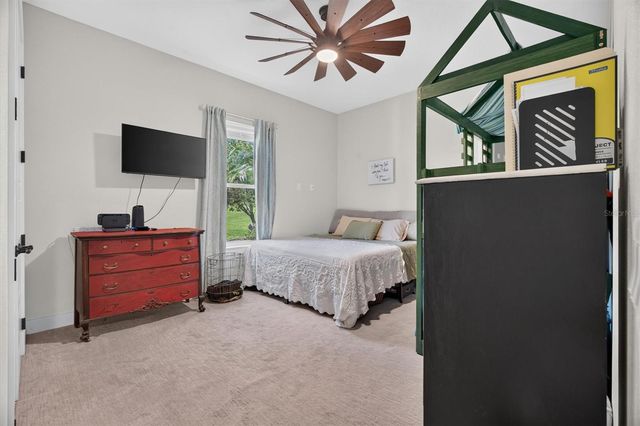 10412 WOODLAND HILLS COURT, Howey In The Hills, FL 34737