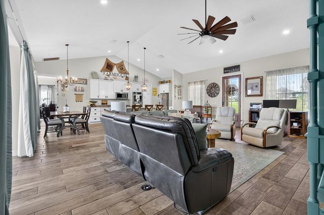 10412 WOODLAND HILLS COURT, Howey In The Hills, FL 34737