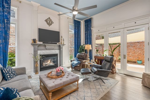 120 Carondelet Court, Bossier City, LA 71111