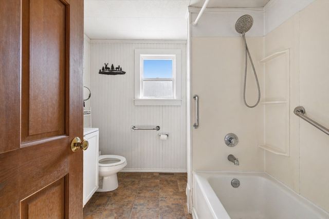 18 Lone Tree Road, Dennis, MA 02639