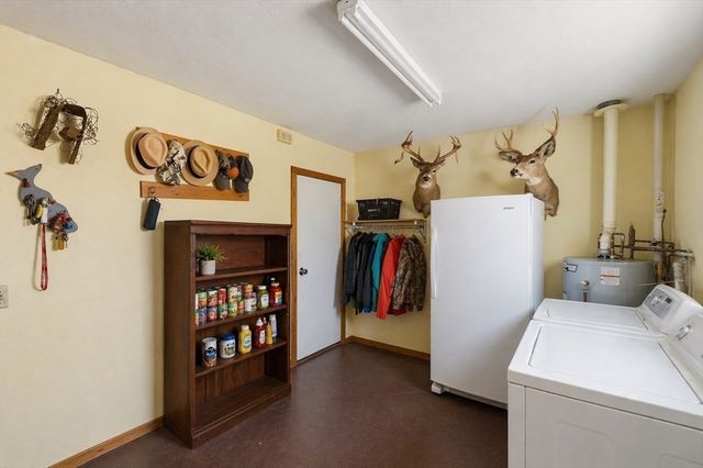 18 Lone Tree Road, Dennis, MA 02639