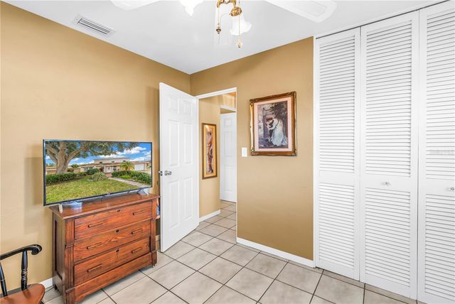 7999 RIDGE ROAD, Seminole, FL 33772