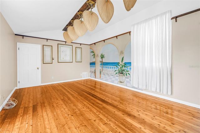 7999 RIDGE ROAD, Seminole, FL 33772