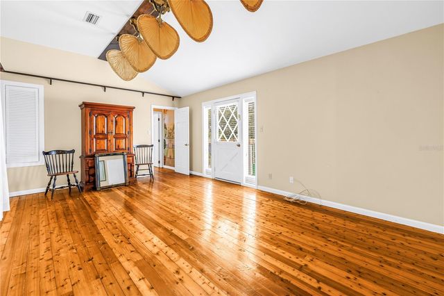 7999 RIDGE ROAD, Seminole, FL 33772