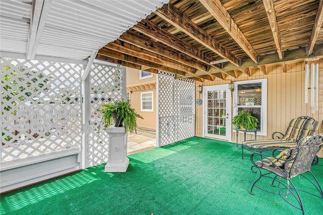 7999 RIDGE ROAD, Seminole, FL 33772
