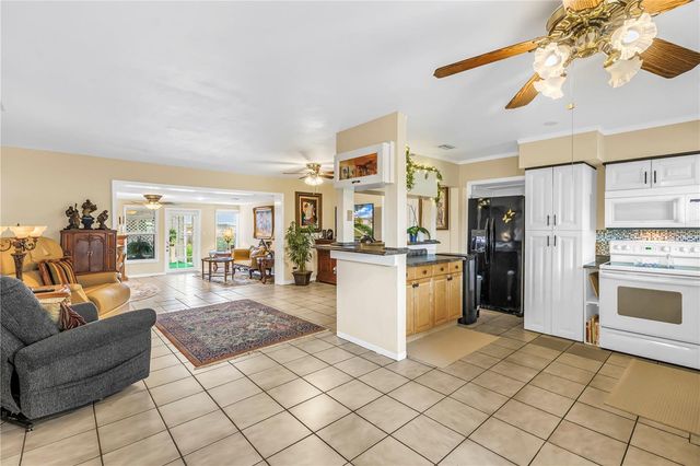 7999 RIDGE ROAD, Seminole, FL 33772
