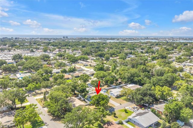 12096 OAK STREET, Largo, FL 33774