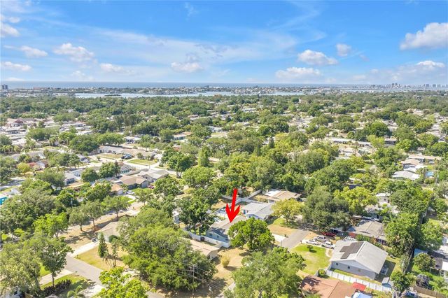 12096 OAK STREET, Largo, FL 33774