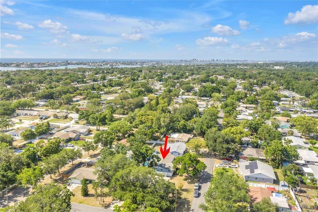 12096 OAK STREET, Largo, FL 33774