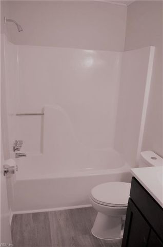 415 W 32nd St Apt 1, Norfolk, VA 23508