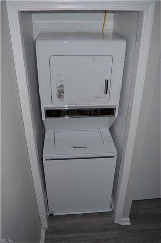 415 W 32nd St Apt 1, Norfolk, VA 23508