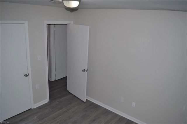 415 W 32nd St Apt 1, Norfolk, VA 23508