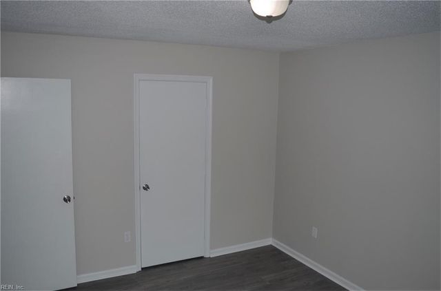 415 W 32nd St Apt 1, Norfolk, VA 23508