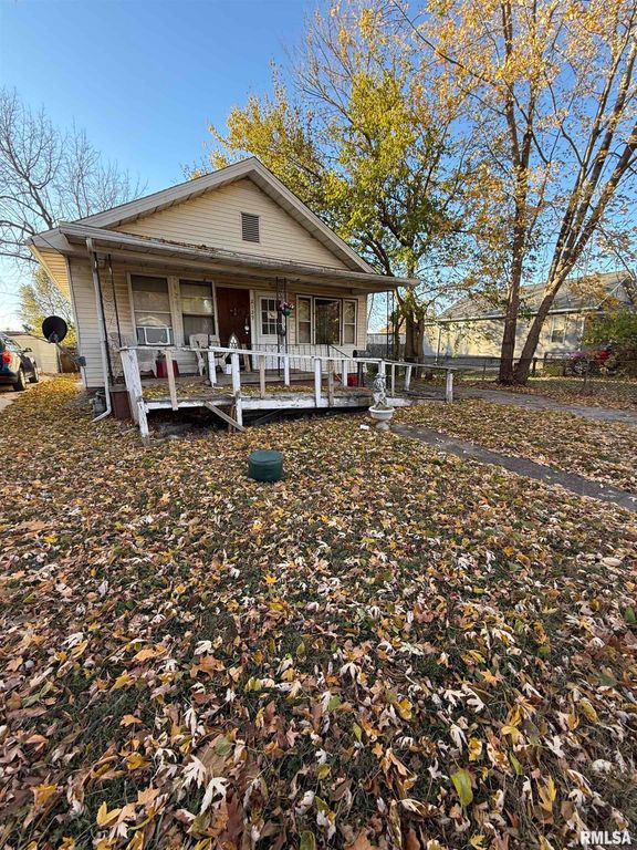 2129 N 16TH Street, Springfield, IL 62702